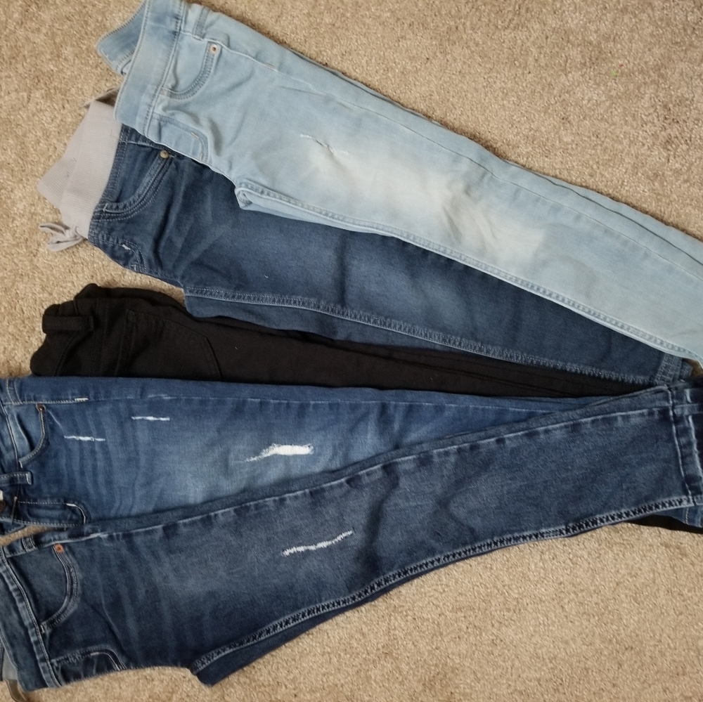 5 pair of skinny jeans
